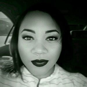 Meet your Posher, Tanisha